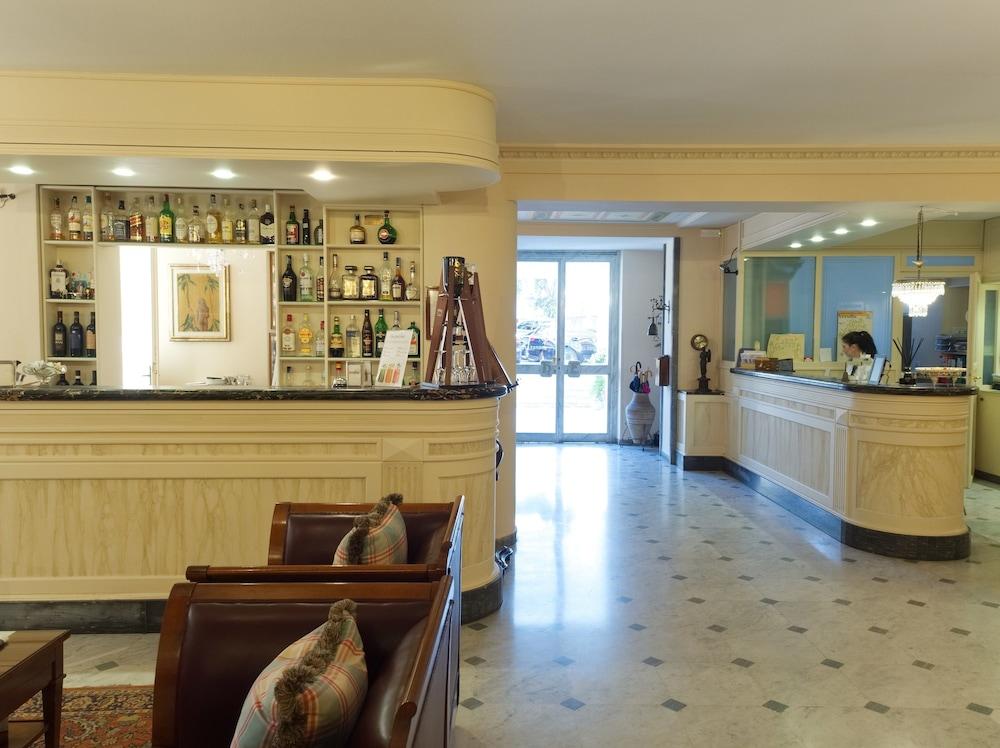 Hotel Europa Lido di Camaiore Eksteriør billede